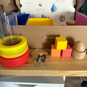 Partial 9-10 month lovevery plat kit